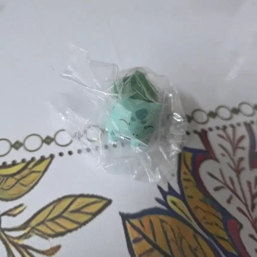 [BUNJANG] Pokemon Monster Ball Ice Bulbasaur Figure / 포켓몬 몬스터볼 아이스 이상해씨 판매