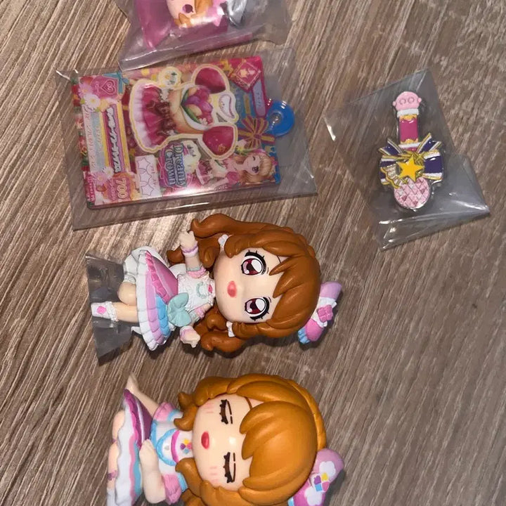 [BUNJANG] Aikatsu! Akari Gachapon Figure Collection (Sky Star Parade, Mejirushi) / 아이카츠 아카리 가챠 모음 아이엠스타 하늘 스타파라 메지루시 피규어 어깨쿵 가샤폰
