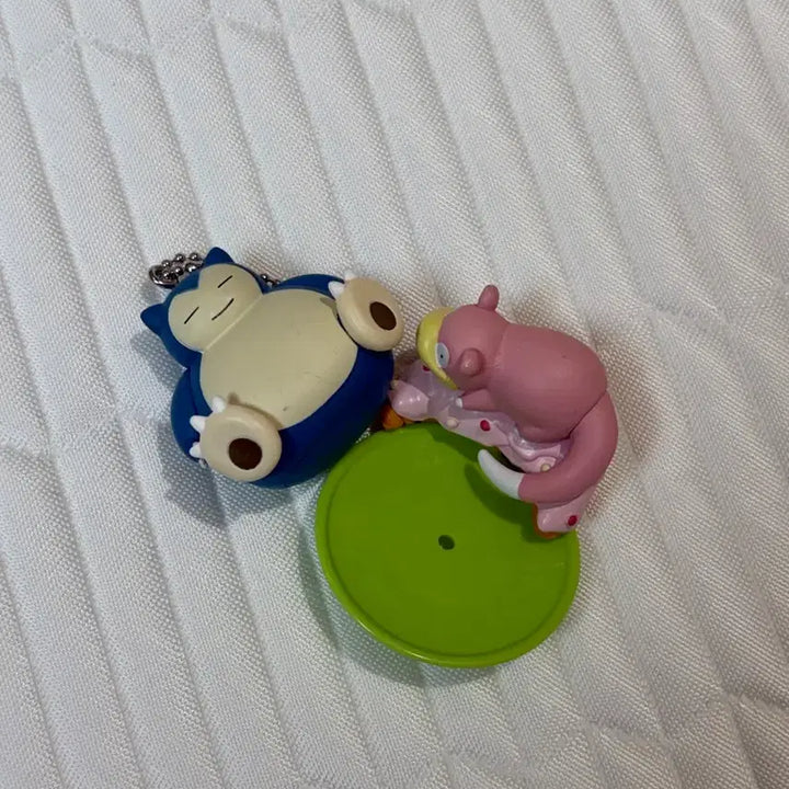 [BUNJANG] Pokemon Gacha Figures Snorlax &amp; Exeggutor Bundle Set / 포켓몬 가챠 피규어 잠만보 리멘트 피규어 야도란 일괄