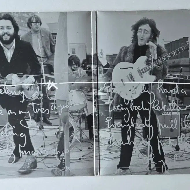 [BUNJANG] The Beatles Let It Be... Naked 180g LP + 7-inch SP Bundle Set (2003 First Press) / The Beatles -  Let It Be...  Naked  180g LP + 7인치 SP 20P 북클릿 세트 ( 2003년, 초반 )