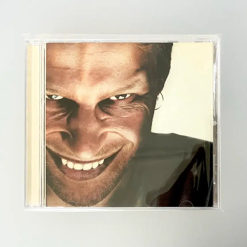 [BUNJANG] Aphex Twin Richard D. James Album CD (1996 US First Press) / [1996년 미국 초판] 에이펙스 트윈(Aphex Twin) - Richard D. James Album CD
