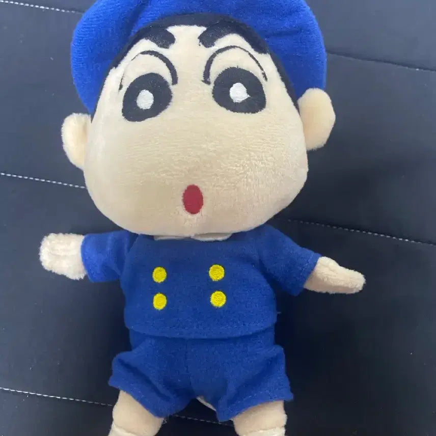 [BUNJANG] Official Crayon Shin-chan Kindergarten Uniform Plush / 정품 짱구 유치원복 인형