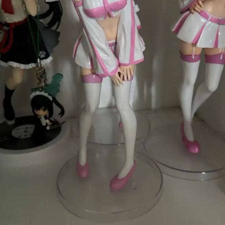 [BUNJANG] 2.5D Temptation Ririel Ririsa Figure Bundle Set / 2.5차원의 유혹 리리엘 리리사 피규어 일괄