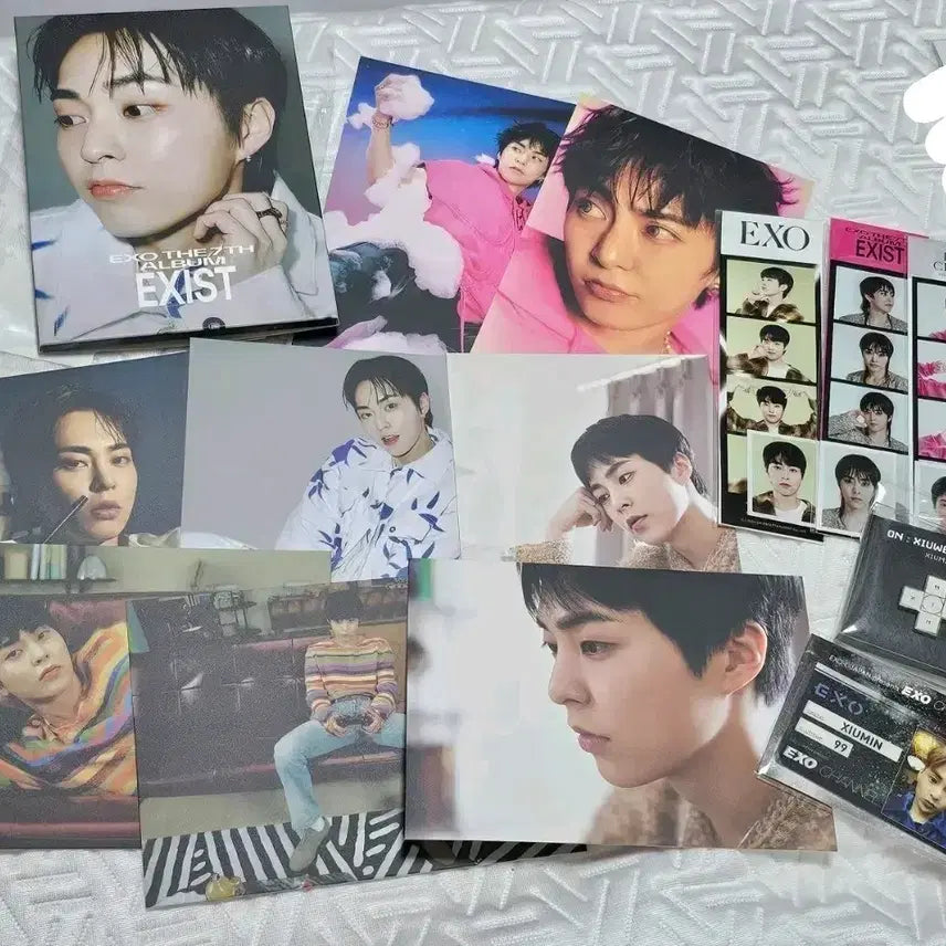 [BUNJANG] Xiumin 4-Cut Photos, ID Card, Postcard, Badge, Proof Photos Set / 시우민 네컷+증명사진, 엽서, 뱃지, 아이디카드