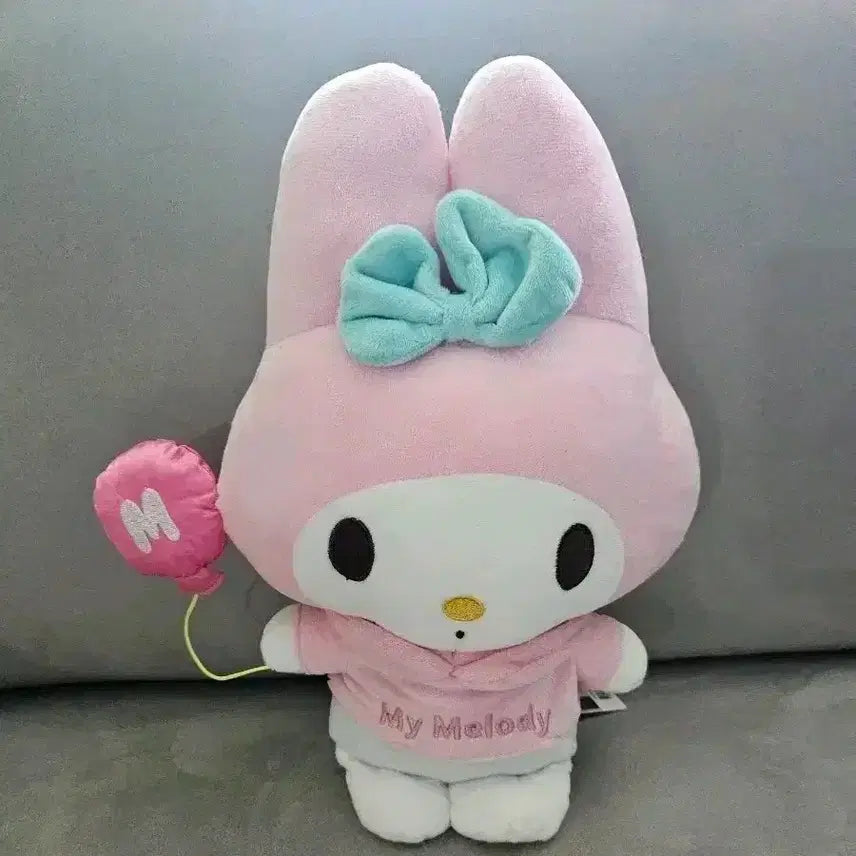 [BUNJANG] Sanrio My Melody Medium Plush Doll 25cm / 정품 산리오 마이멜로디 파티 풍선 25cm 중형 인형