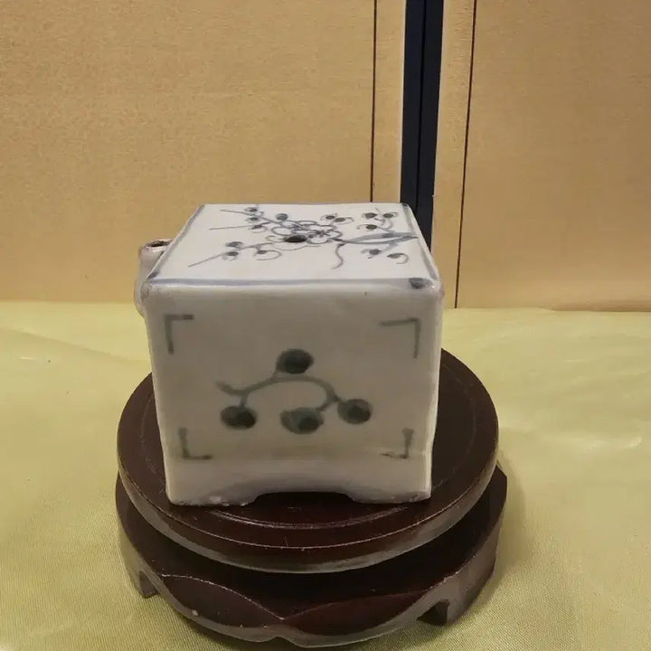 [BUNJANG] Blue and White Porcelain Plum Blossom Square Inkstone Case / 청화백자 매화문 사각연적.