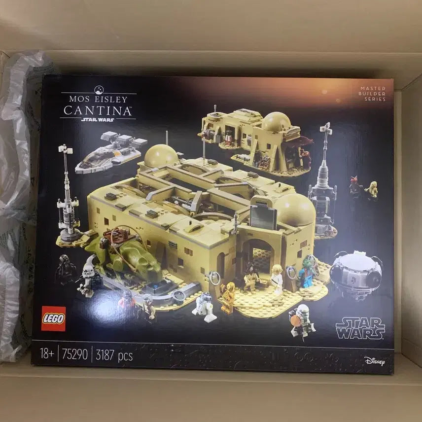 [BUNJANG] LEGO Star Wars 75290 Mos Eisley Cantina / 레고 스타워즈 75290 모스 에이슬리 칸티나