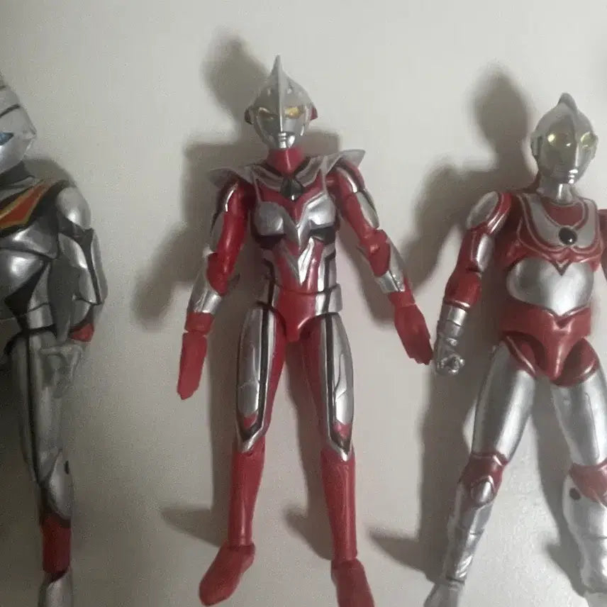 [BUNJANG] Ultraman 4-Type Figure Set / 울트라맨 피규어 4종