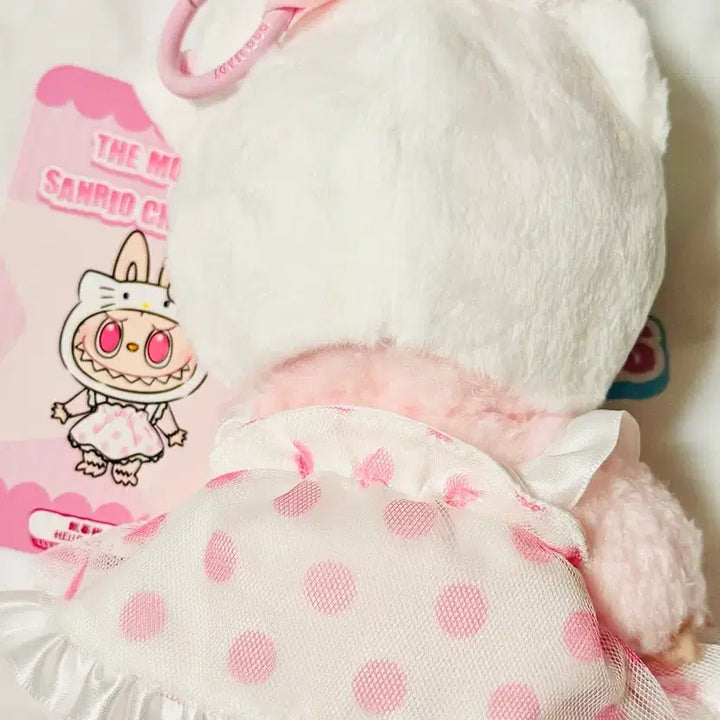 [BUNJANG] Pop Mart Labubu THE MONSTERS Hello Kitty Plush Keychain / 팝마트 라부부산리오 헬로키티 인형키링 THE MONSTERS SANRIO CHARACTERS