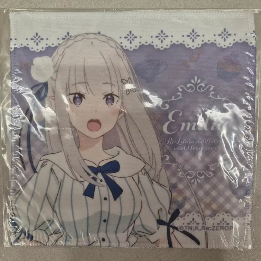 [BUNJANG] Re:Zero Emilia Party Version Hand Towel / 리제로 에밀리아 핸드 타올