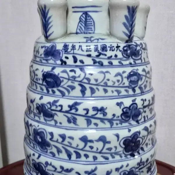 [BUNJANG] Ming Dynasty Celadon Blue and White Porcelain Pagoda Vase / 중국 골동품 대명 청화백자 탑 도자기