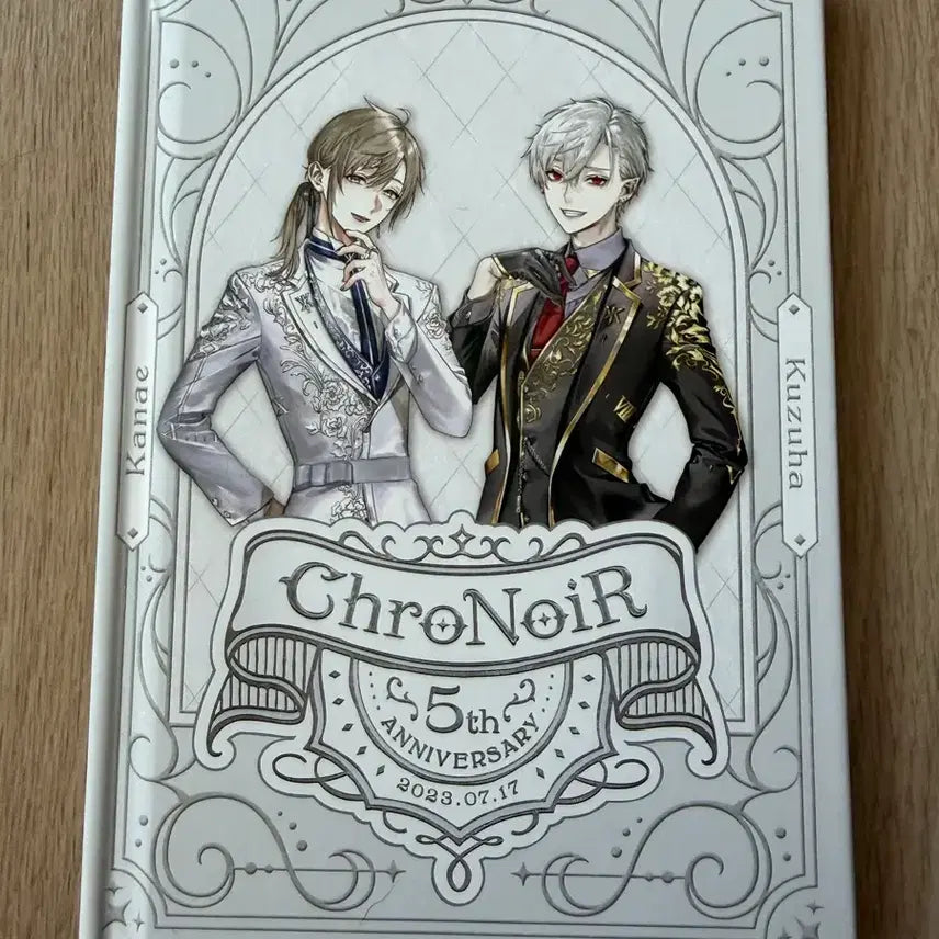 [BUNJANG] Nijisanji KuroNoha 5th Anniversary Postcard Book / 니지산지 쿠로노와 쿠즈하 카나에 5주년 엽서북