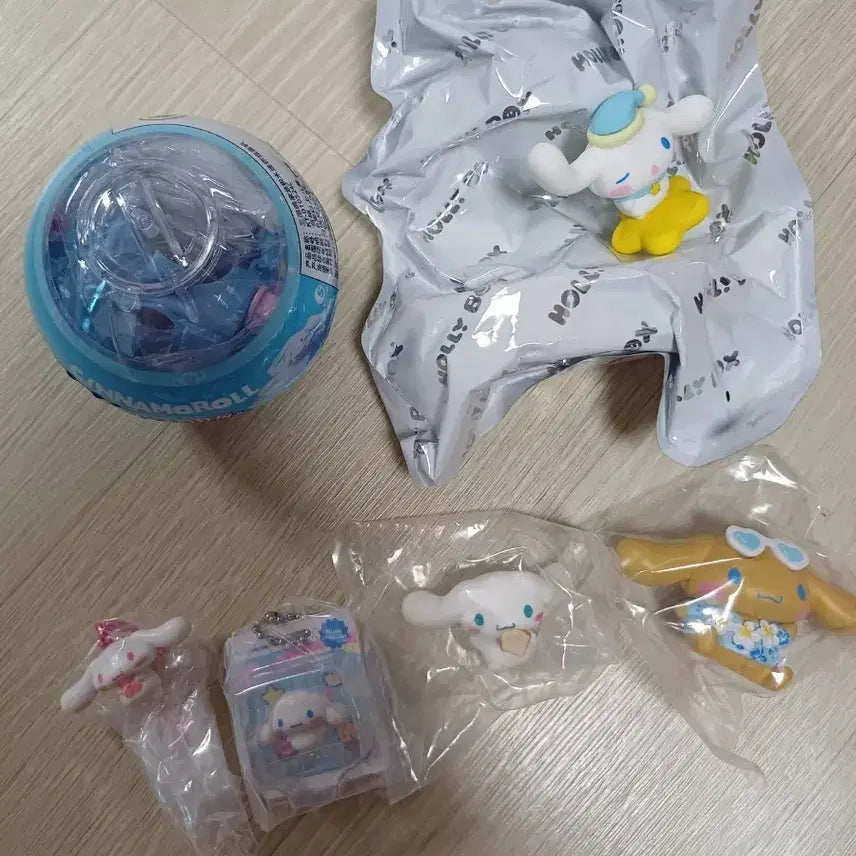[BUNJANG] Cinnamoroll Gacha Figure Set / 시나모롤 가챠 피규어 세트