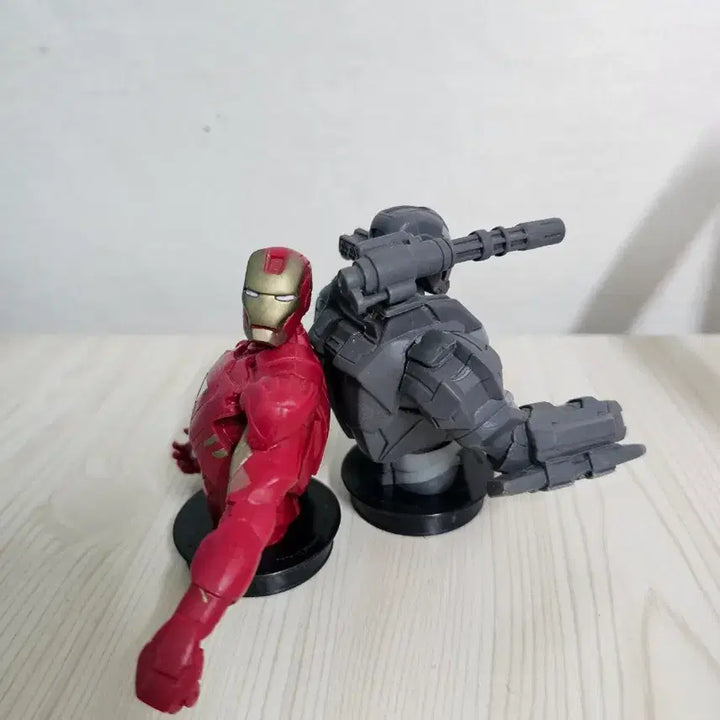 [BUNJANG] Iron Man 2 Iron Man &amp; War Machine Figure Set / 아이언맨 2 아이언맨 워머신 피규어