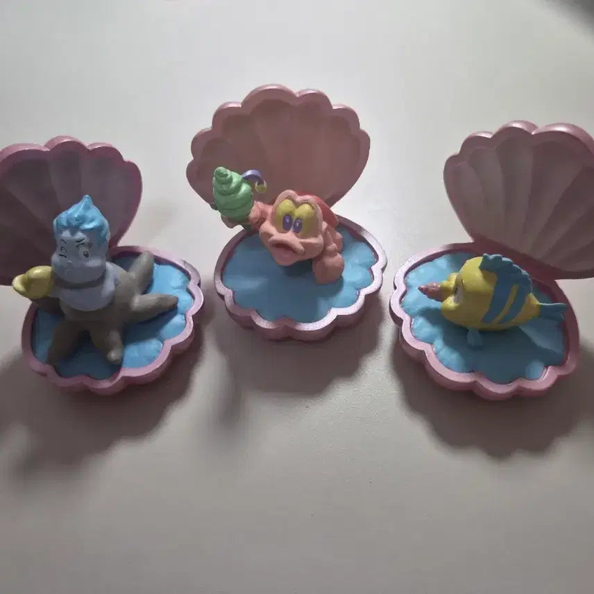 [BUNJANG] Disney Baby Ariel Ceramic Figurine / 디즈니 베이비 에리얼 도자기 피규어