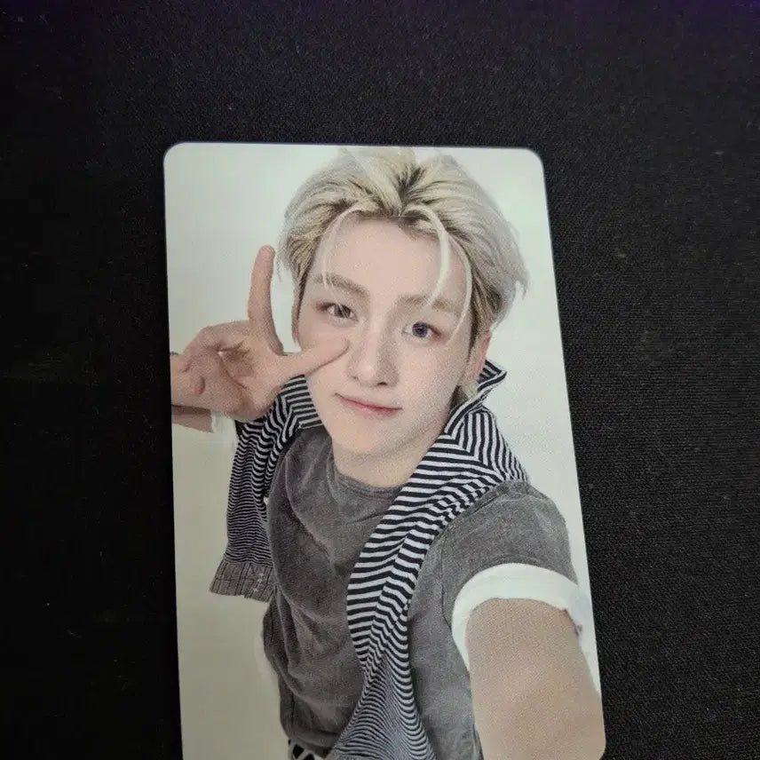 [BUNJANG] TWS Jihoon Rakuten POB Photocard / 투어스 지훈 포카 라쿠텐 특전