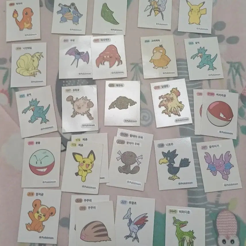 [BUNJANG] Pokemon Stickers Bundle / 포켓몬 띠부실 140개쯤 8에 팝니다