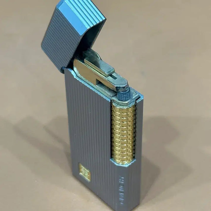 [BUNJANG] Vintage Givenchy Grey Gold Gas Lighter / 빈티지 GIVENCHY 지방시 그레이 골드 가스라이터
