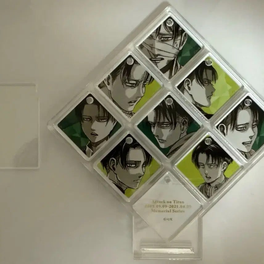 [BUNJANG] Attack on Titan Levi Cube Acrylic / 진격의거인 진격거 리바이 큐브아크릴