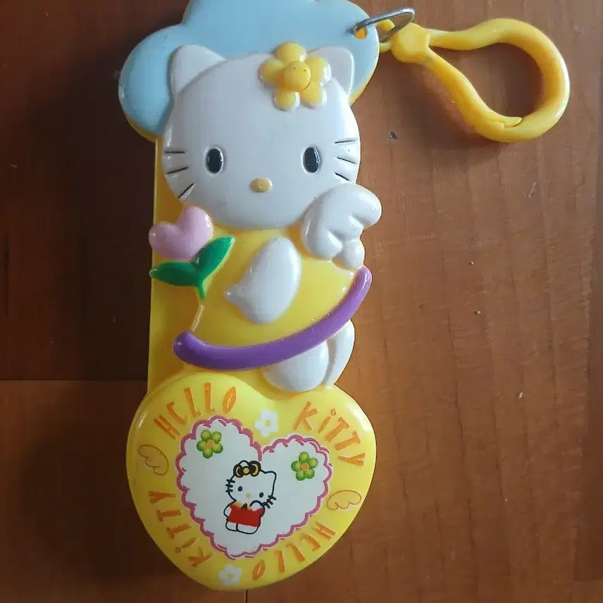 [BUNJANG] Vintage Hello Kitty Mirror Comb Set Keychain / 고전 헬로키티 거울 빗 구성 세트 키링