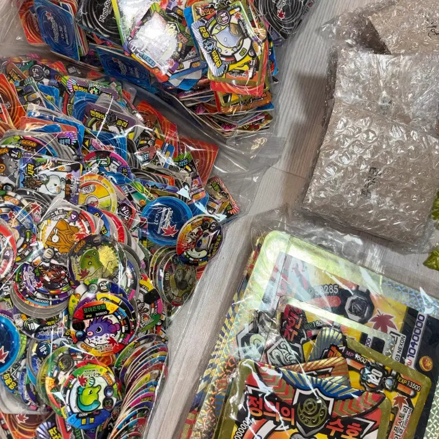 [BUNJANG] MapleStory, Pokemon, Cookie Run Sticker Collection Bundle / 딱지+띠부씰 팝니다(메이플 포켓몬 등)