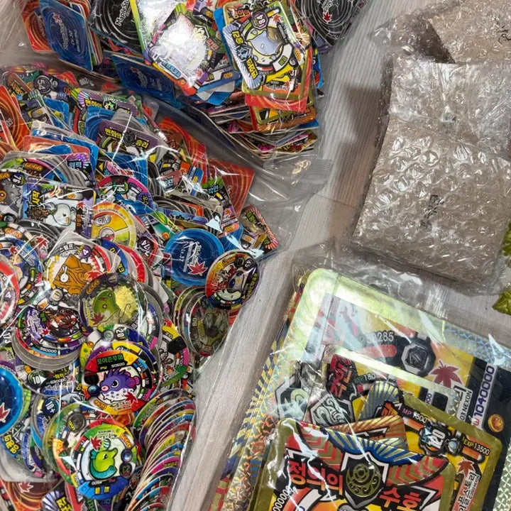 [BUNJANG] MapleStory, Pokemon, Cookie Run Sticker Collection Bundle / 딱지+띠부씰 팝니다(메이플 포켓몬 등)