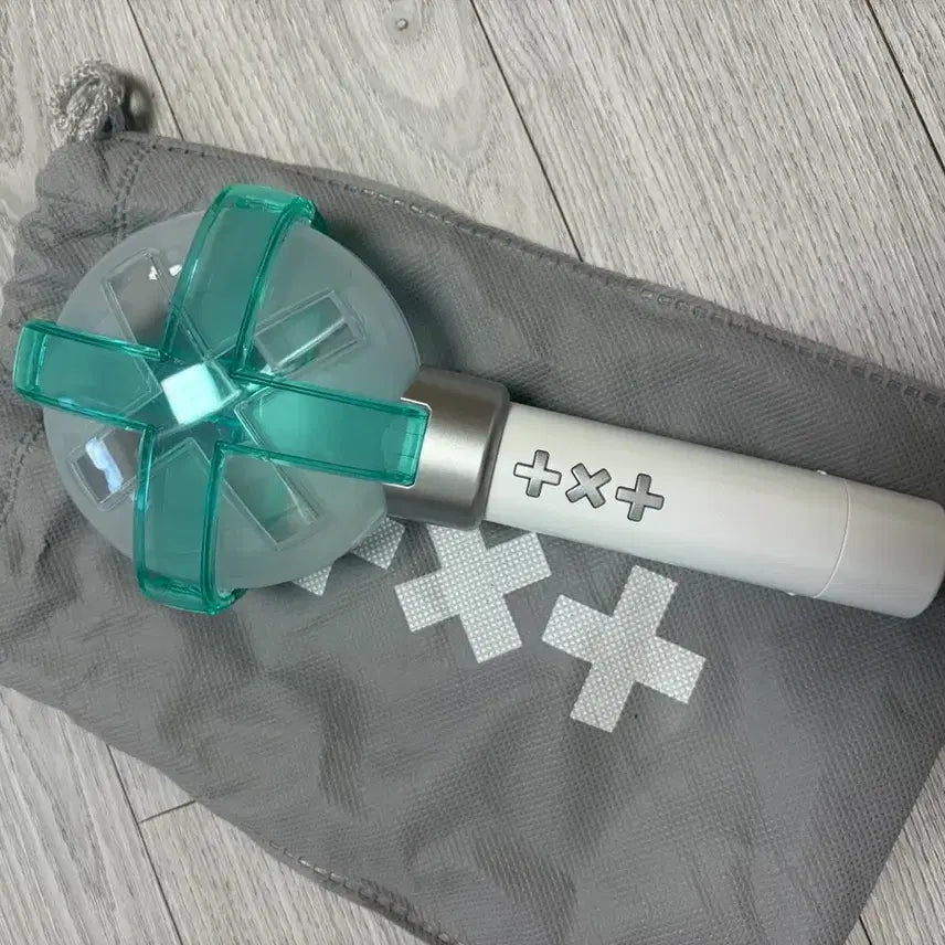 [BUNJANG] TXT Official Lightstick / 모아봉