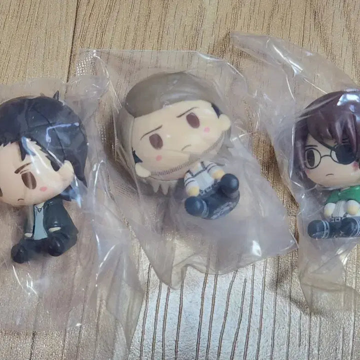 [BUNJANG] Attack on Titan Eren Yeager, Jean Kirstein, Hange Zoë Chocolate Mascot Bundle Set / 진격거 초코노코 에렌 쟝 한지 일괄