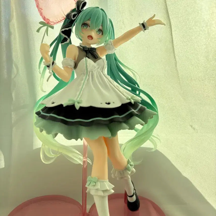 [BUNJANG] Hatsune Miku 2025 Birthday Figure / 2025 생일 미쿠 피규어