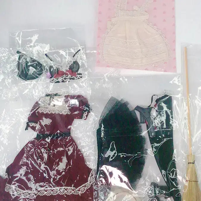 [BUNJANG] Azone 1/6 Execuute Family Royal Maid Mio Default Outfit Set / 아존 1/6 아존돌 엑스큐트 패밀리 로얄 메이드 미오 디폴의상셋트