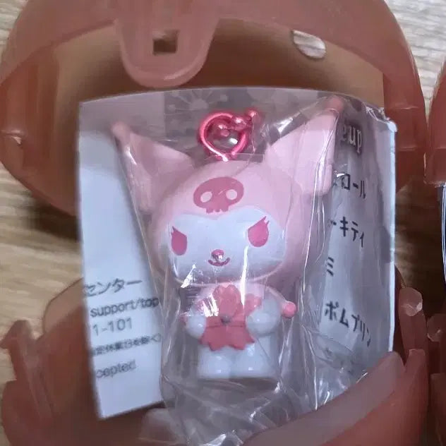 [BUNJANG] Sanrio Sakura Gacha Kuromi Figure / 산리오 벚꽃 사쿠라 가챠(쿠로미)