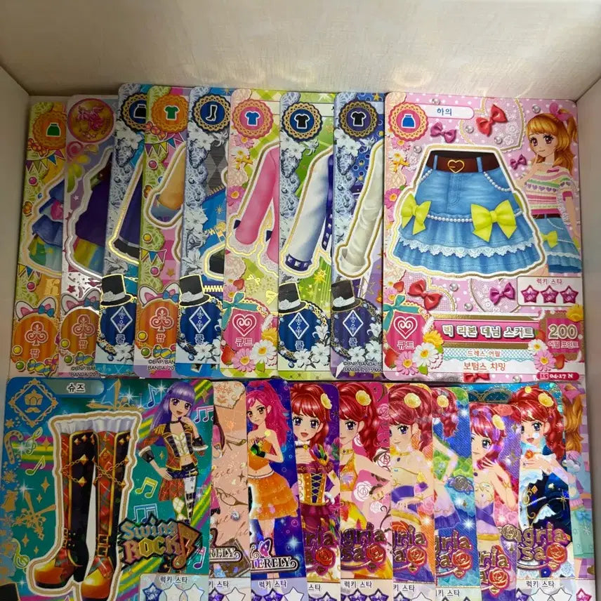 [BUNJANG] Aikatsu! Card Bundle Set with Hina Goods / 아이카츠카드 일괄판매 (+히나굿즈 서비스)
