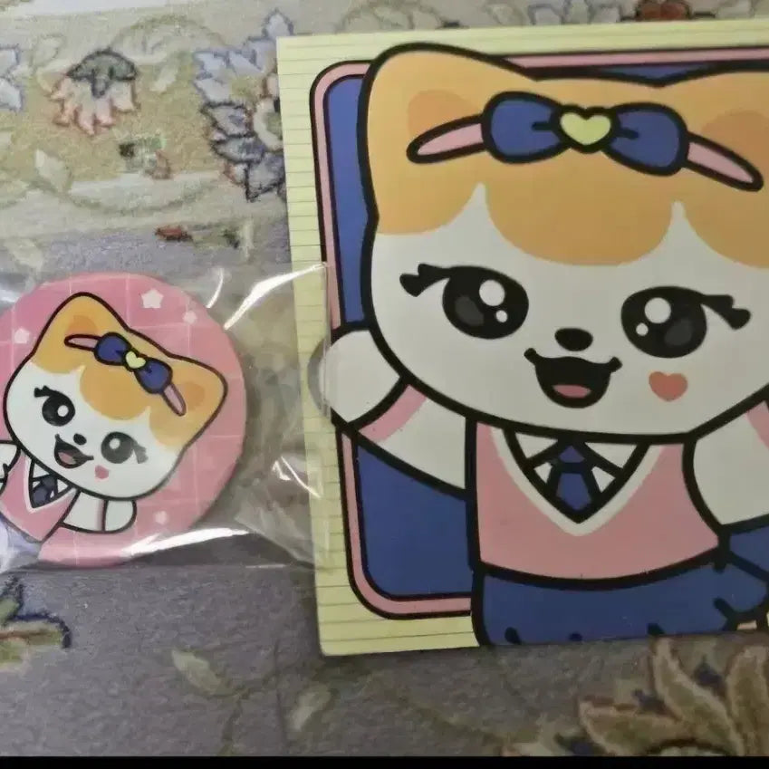 [BUNJANG] IVE Liz Pin Button Postcard Set / 아이브 리즈 핀버튼 엽서 세트 팝니다