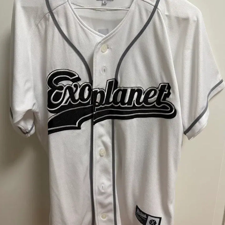 [BUNJANG] EXO Kai Early Version Uniform (Size M) / 엑소 카이 유니폼M 초창기 구버전