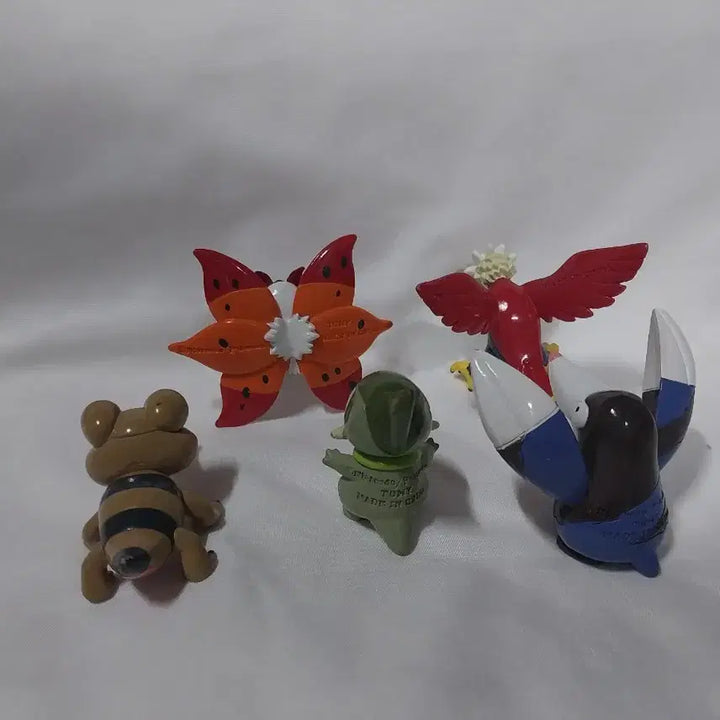 [BUNJANG] Pokemon BW 5th Generation Figure Set (5 Types) Moncolle / 5세대 포켓몬 BW 피규어 5종 세트 몬코레 일괄 불카모스 터검니 깜눈크 두더류 워글 몬콜레 블랙화이트
