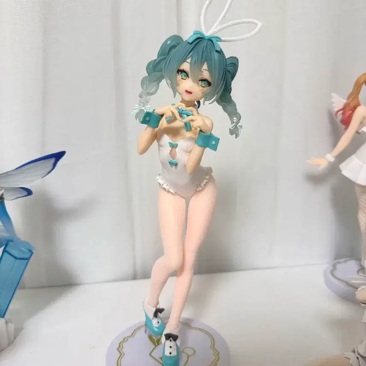 [BUNJANG] Luludo Bunny Girl Miku White Figure / 루루도 바니걸 미쿠 화이트 피규어