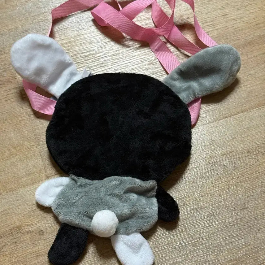 [BUNJANG] Sanrio Usahana Black Monochrome Pouch Bag / 산리오 우사하나 블랙 모노크롬 파우치 포쉐트 가방 가챠