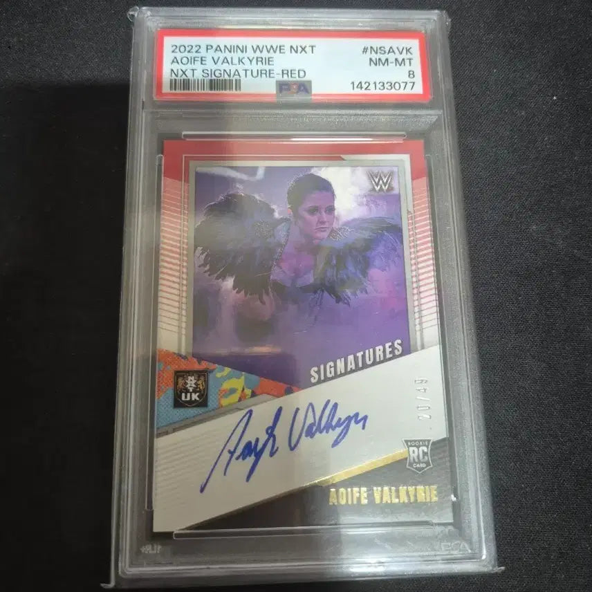 [BUNJANG] WWE Lyra Valkyria Red On-Auto Rookie Card 49/49 PSA 8 / [WWE] 라이라 발키리아 레드 온오토 49한정 PSA 8