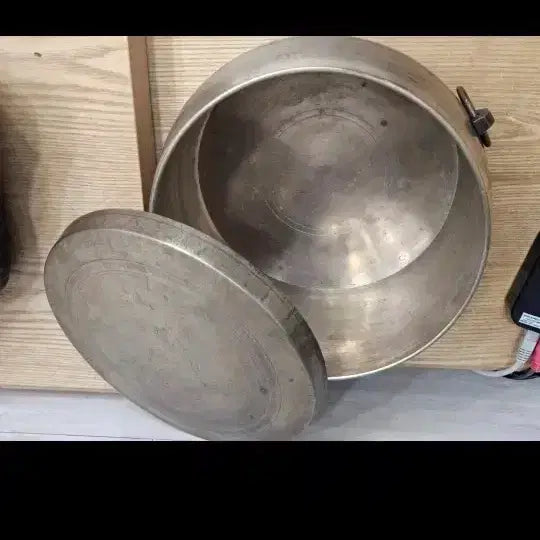 [BUNJANG] Brass Rice Bowl / 놋밥통 너무 귀한 제품입니다