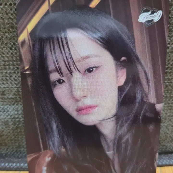 [BUNJANG] fromis_9 Jiheon Terrapin 99 Limited Selfie Photocard / 프로미스나인 백지헌 테레카 99한정 셀피 카드