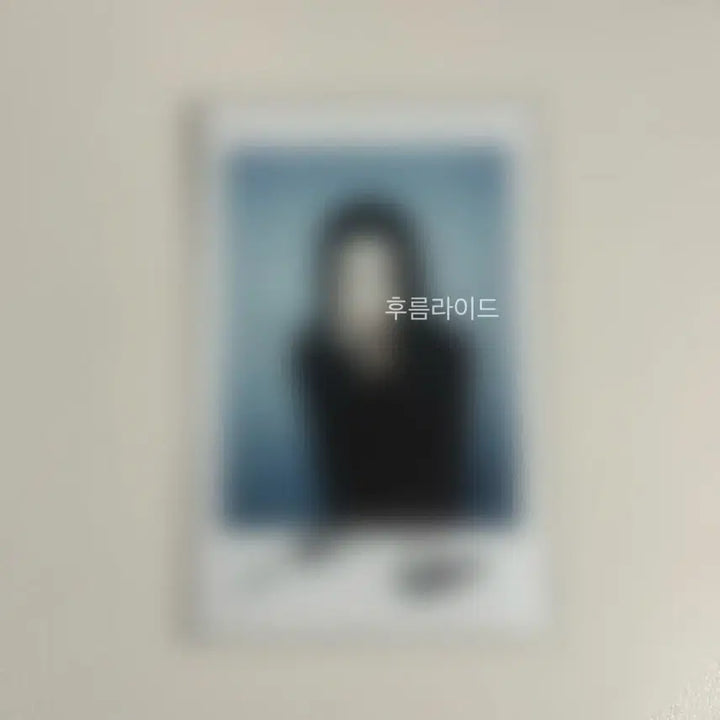 [BUNJANG] ARTMS Jinsol Signed Polaroids / ARTMS 아르테미스 진솔 싸폴 사인 폴라로이드