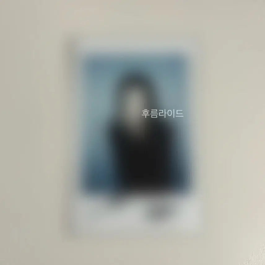 [BUNJANG] ARTMS Jinsoul Autographed Signed Polaroid / 아르테미스 ARTMS 진솔 JINSOUL 싸폴 사인 폴라로이드