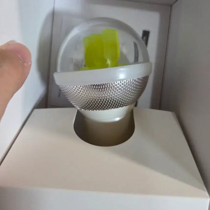 [BUNJANG] IU Official Lightstick Version 2 / 아이유 응원봉 버전2