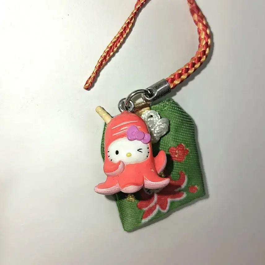 [BUNJANG] Vintage Octopus Omamori Kitty Strap / 고전 문어 오마모리 키티스트랩