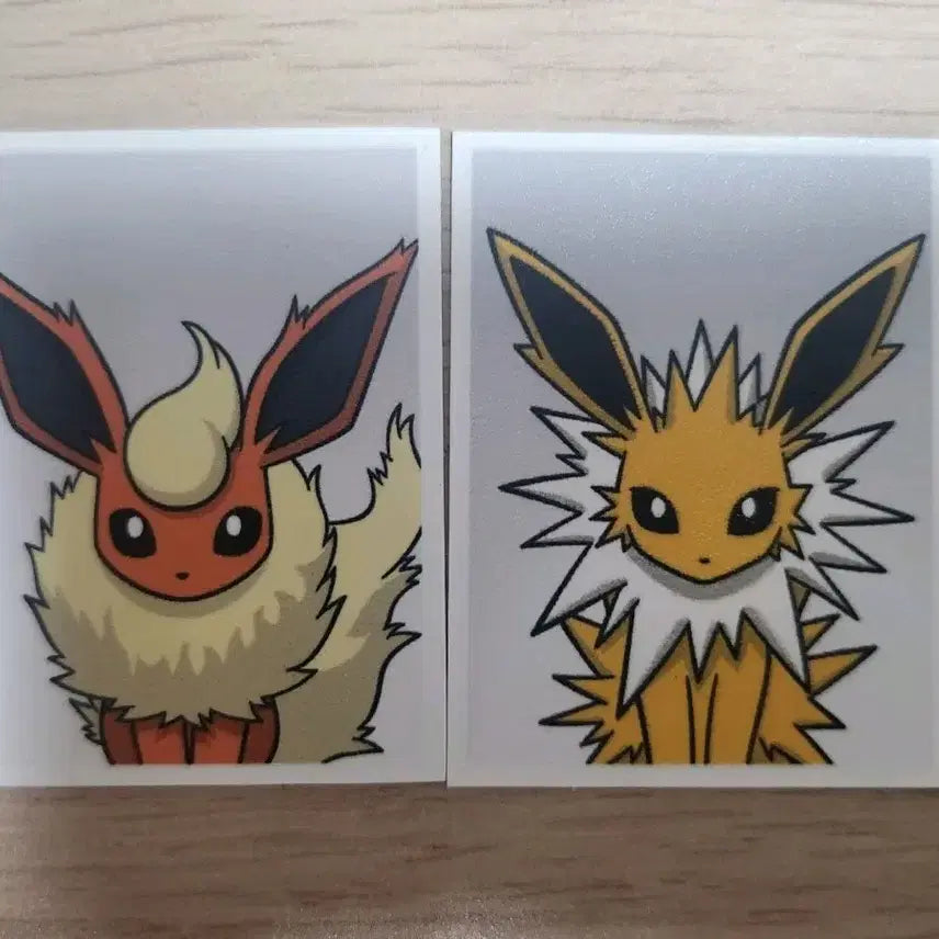 [BUNJANG] Pokemon Proof Photo Set - Booster &amp; Jolteon / 포켓몬스터 포켓몬 증명사진 부스터 쥬피썬더 일괄