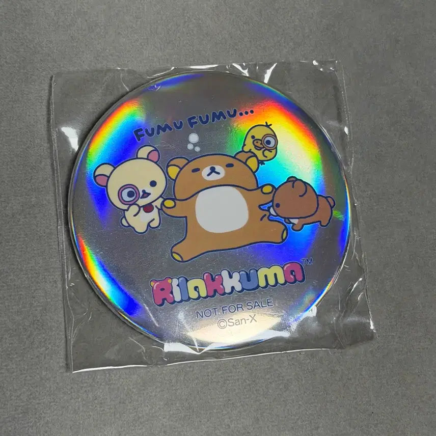 [BUNJANG] Rilakkuma Store Hologram Can Badge / 리락쿠마 스토어 홀로그램 캔뱃지