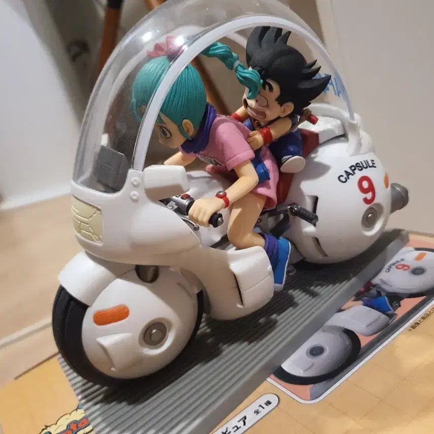[BUNJANG] Dragon Ball Ichiban Kuji Fantastic Prizes A - Bulma &amp; Goku on Motorcycle / 드래곤볼 제일복권 판타스틱 a상 부르마 손오공 바이크