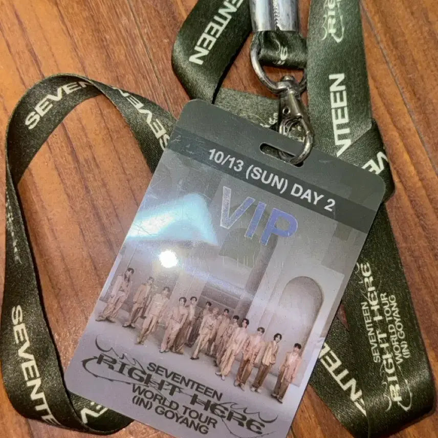 [BUNJANG] Seventeen Right Here VIP Tour Necklace / 세븐틴 right here vip 목걸이 판매