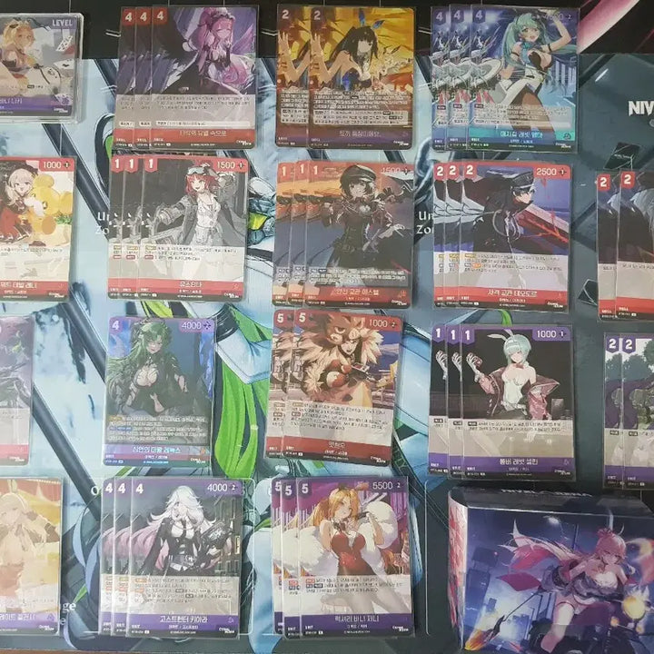 [BUNJANG] Wandek Unlucky Bunny Niki Nibellarena Red Card Deck (Includes Deck Case) / [완덱] 언럭키 바니 니키 니벨아레나 자적 완덱 (덱케이스 포함)