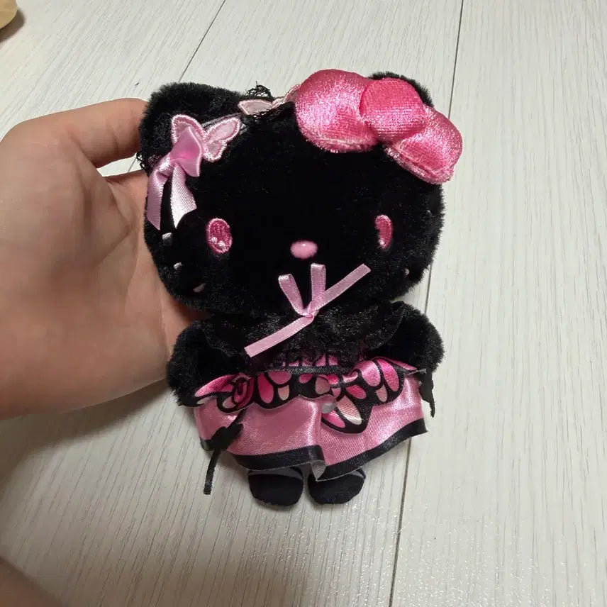 [BUNJANG] Hello Kitty Stuffed Toy / 헬로키티 인형